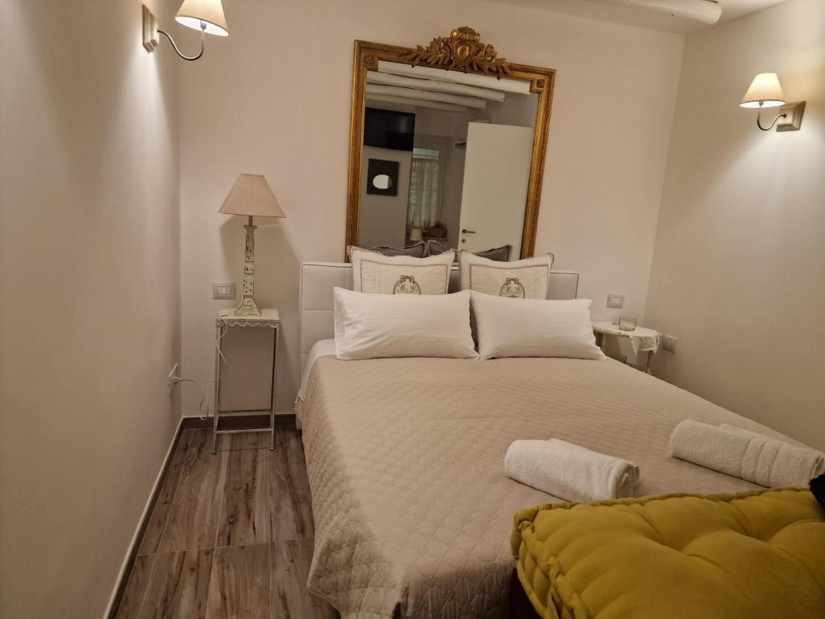 Case Di Paola Via Melo Appartamenti Bari Buitenkant foto